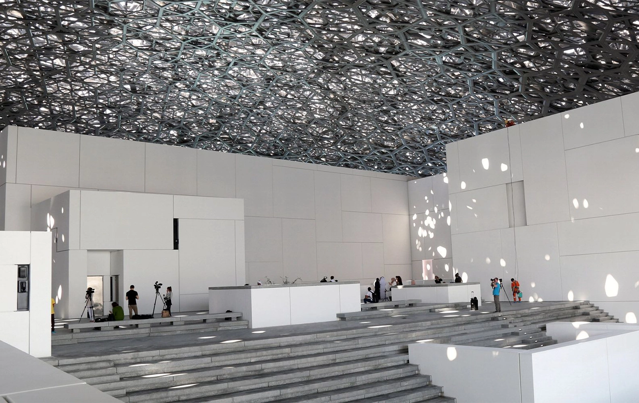 Louvre Museum